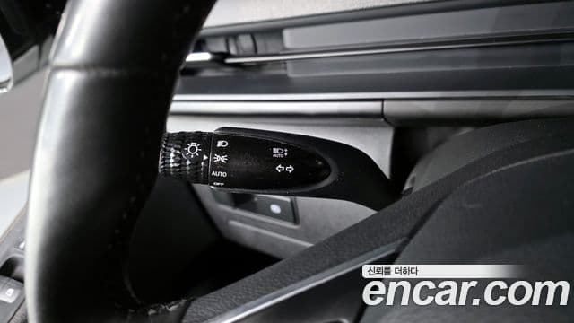 Hyundai Staria 2024 — ფოტო 18/20