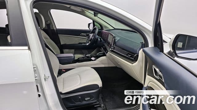 Kia Sportage 2022 — Фото 11/20