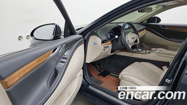 Genesis Electrified G80 2023 — ფოტო 9/20