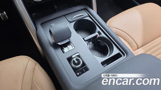Land Rover Discovery 5 2024 — ფოტო 9/20