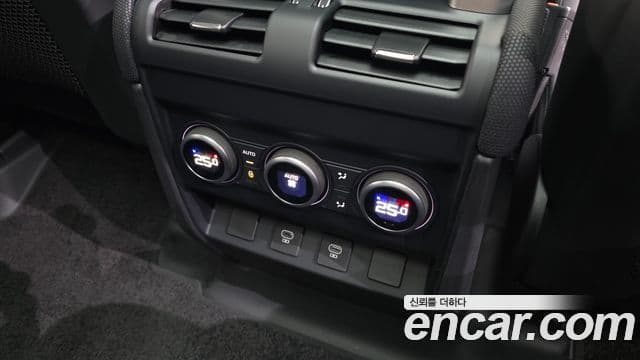 Land Rover Defender 2024 — Şəkil 17/20