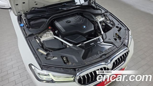 BMW 5 Series 2022 — Photo 3/20