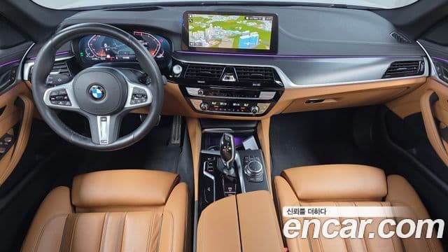 BMW 5 Series 2022 — Photo 9/20