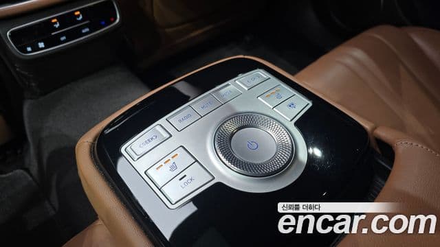 Genesis G80 2022 — Photo 4/20