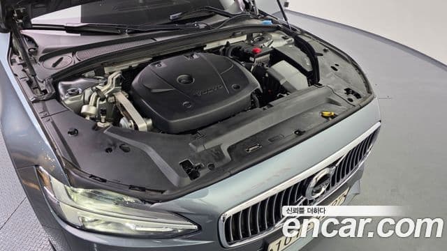 Volvo S90 2019 — Şəkil 6/20