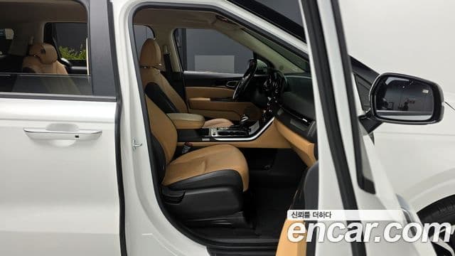 Kia Carnival 2022 — Şəkil 11/20