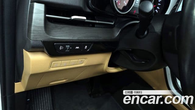 Kia Carnival 2022 — Şəkil 17/20
