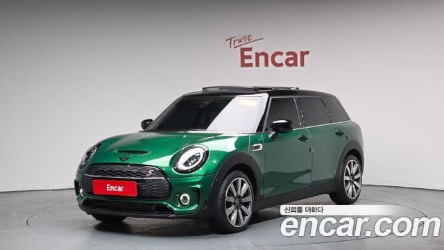 Mini Cooper S Clubman 2023 — ფოტო 11/20