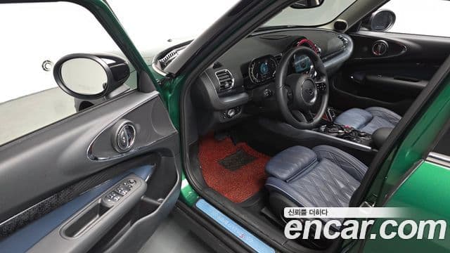 Mini Cooper S Clubman 2023 — ფოტო 10/20