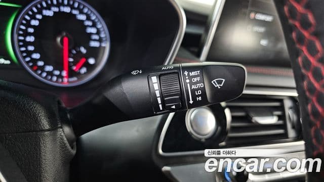Genesis G70 2020 — Şəkil 15/20