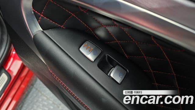 Genesis G70 2020 — Şəkil 19/20