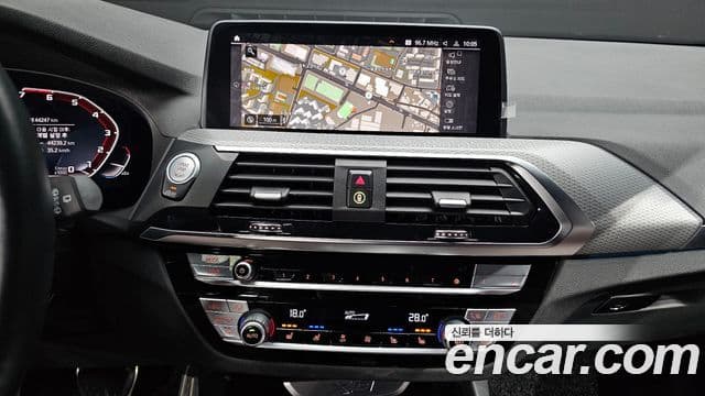 BMW X3 2021 — Şəkil 14/20