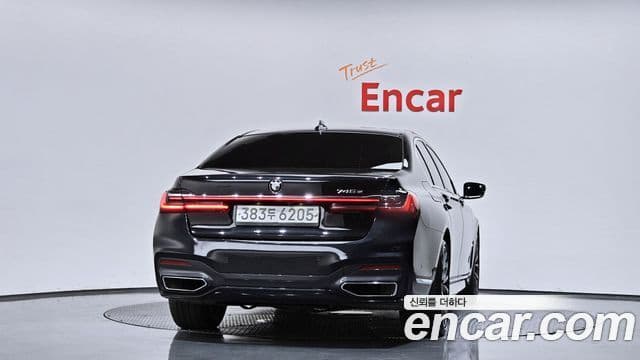 BMW 7 Series 2020 — ფოტო 4/20