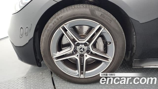 Mercedes-Benz S-Class 2022 — Photo 4/20
