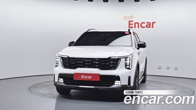 Kia Sorento 2023 — Фото 3/20