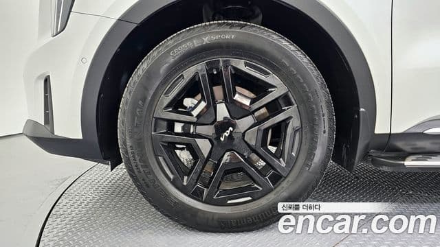 Kia Sorento 2023 — Фото 5/20