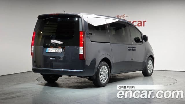Hyundai Staria 2024 — Şəkil 2/20
