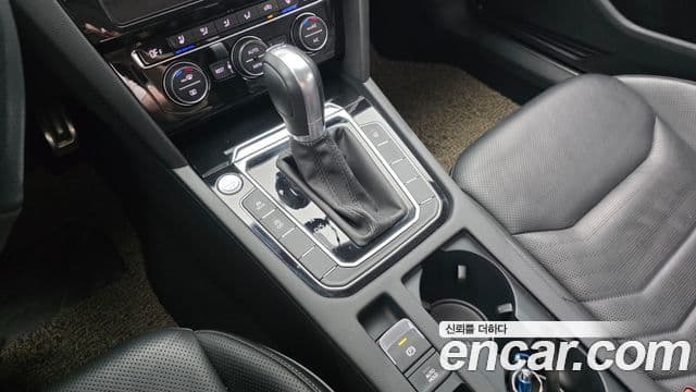Volkswagen Arteon 2019 — фото 9 из 20