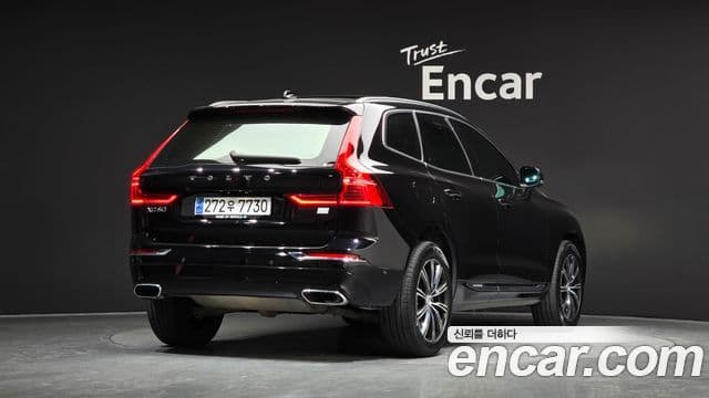 Volvo XC60 2021 — Şəkil 14/20