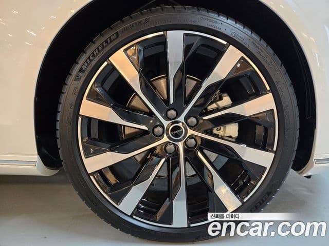 Volvo S90 2025 — фото 4 из 20