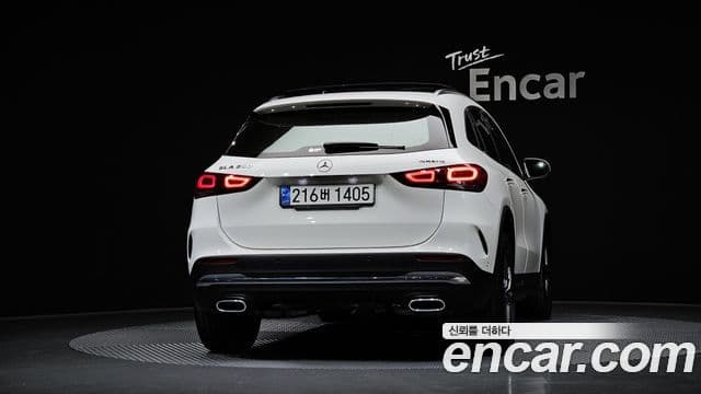 Mercedes-Benz GLA-Class 2022 — ფოტო 4/20