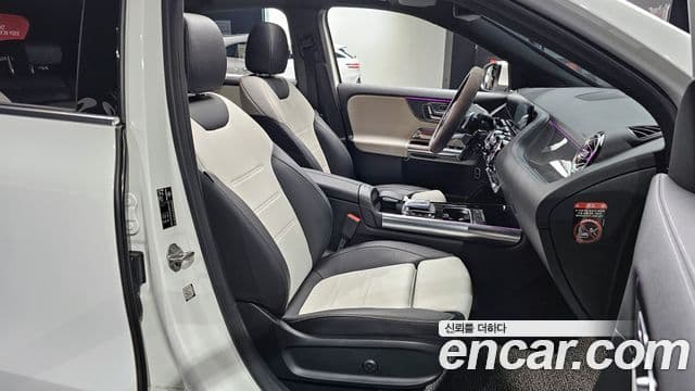 Mercedes-Benz GLA-Class 2022 — ფოტო 10/20