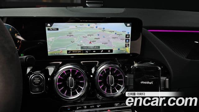 Mercedes-Benz GLA-Class 2022 — ფოტო 16/20