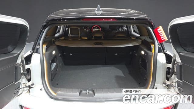 Mini Cooper S Clubman 2022 — Photo 2/20