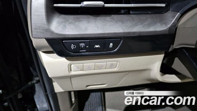 Kia Carnival 2022 — Şəkil 9/20
