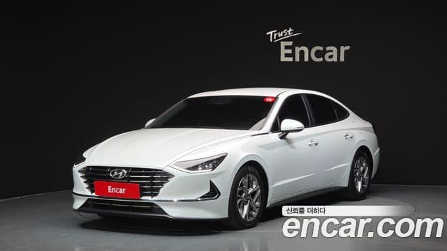 Hyundai Sonata 2021 — Фото 1/20