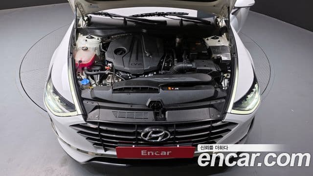 Hyundai Sonata 2021 — Фото 6/20