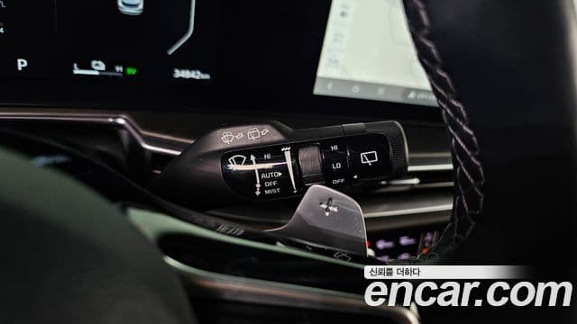 Kia Sorento 2024 — Şəkil 15/20
