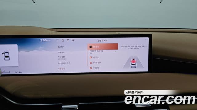 Genesis Electrified G80 2025 — ფოტო 16/20
