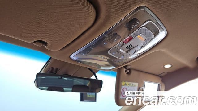 Genesis Electrified G80 2025 — ფოტო 18/20