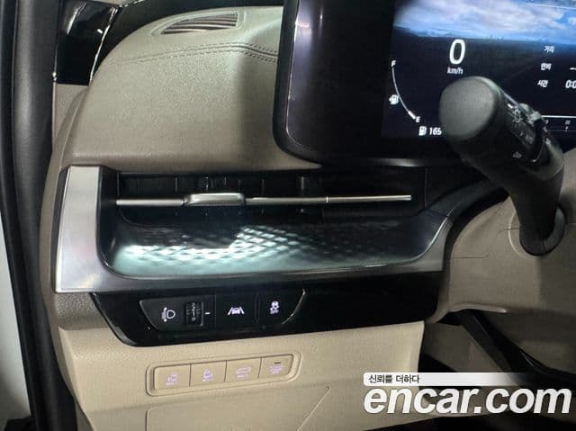 Kia Carnival 2022 — Şəkil 14/20