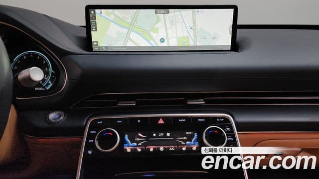 Genesis GV80 2022 — ფოტო 15/20