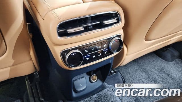 Genesis GV80 2022 — ფოტო 18/20
