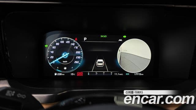 Kia Sorento 2022 — Фото 8/20