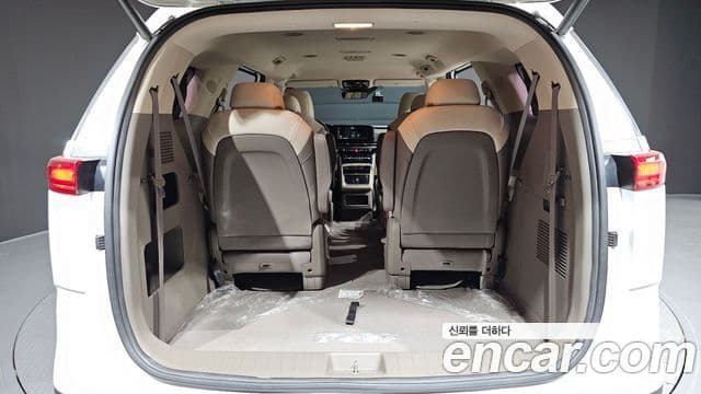 Kia Carnival 2022 — Фото 10/20