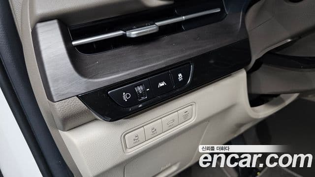 Kia Carnival 2022 — Фото 13/20
