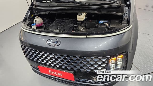 Hyundai Staria 2021 — Photo 16/20