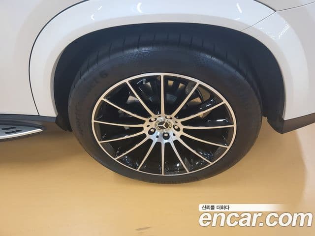 Mercedes-Benz GLE-Class 2022 — Фото 8/12