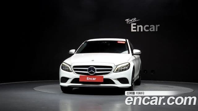 Mercedes-Benz C-Class 2019 — Фото 3/20