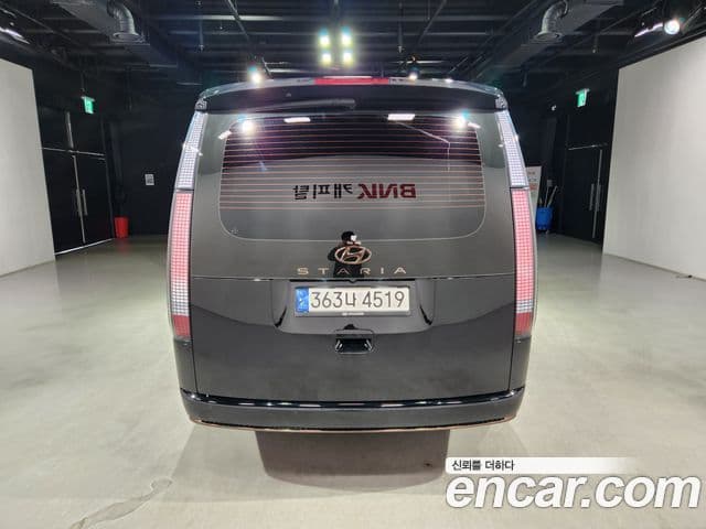 Hyundai Staria 2022 — Photo 4/20