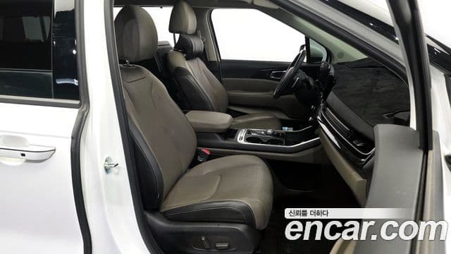 Kia Carnival 2024 — ფოტო 11/20