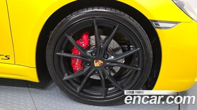 Porsche 718 Cayman 2018 — фото 5 из 20