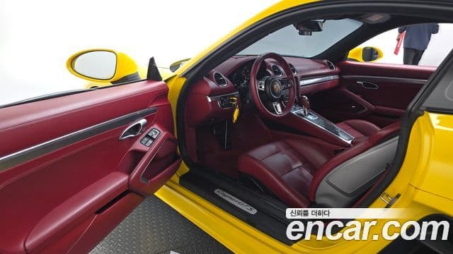 Porsche 718 Cayman 2018 — ფოტო 10/20