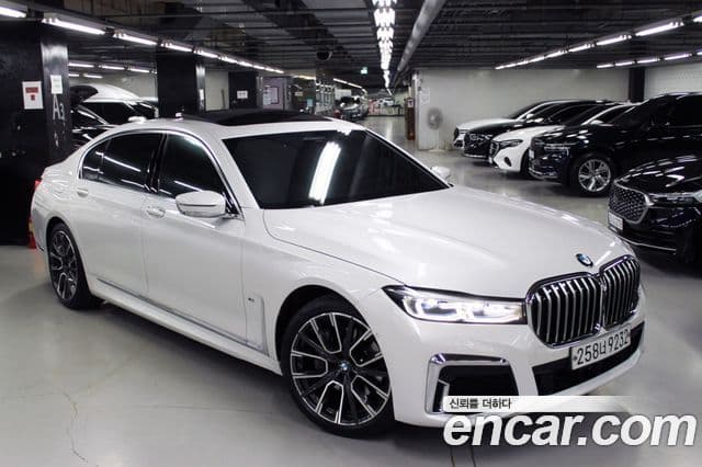 BMW 7 Series 2020 — Photo 3/20