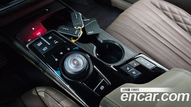 Kia K8 2023 — ფოტო 9/20