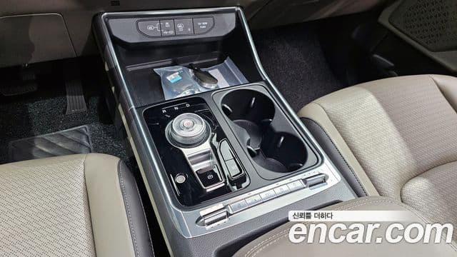Kia Carnival 2025 — Фото 9/20